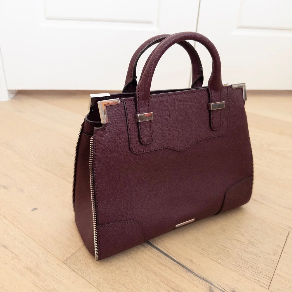 Rebecca Minkoff features structured